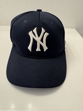 New York Yankees Hat Team OC Sports MLB Navy Adjustable Cap Youth Size